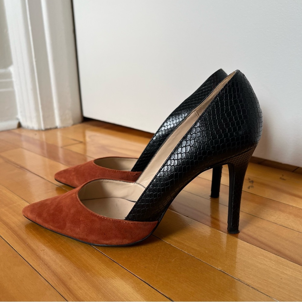Suede & Crocodile Leatherette Pointy Toe Heels